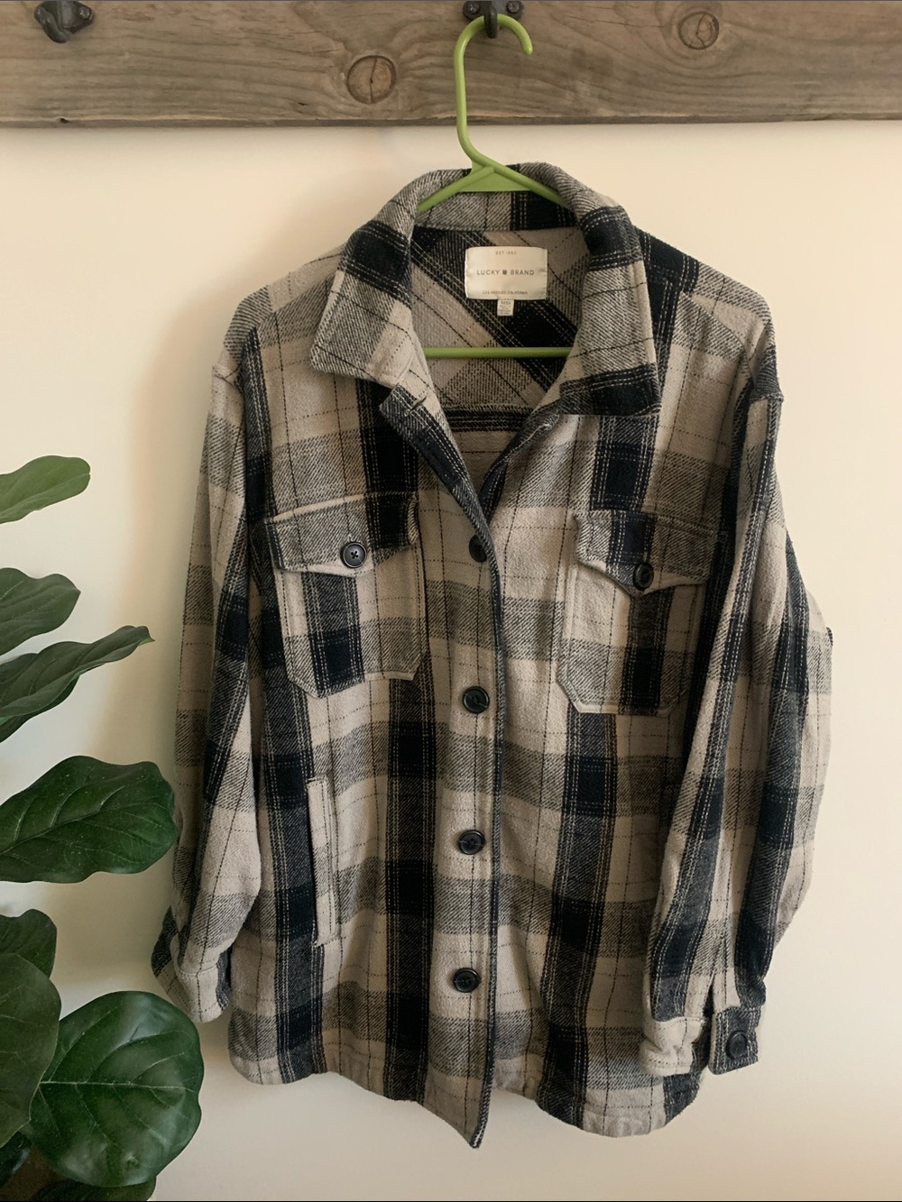 Lucky Brand Woman’s Black and Beige Plaid Button-Up Shirt Jacket